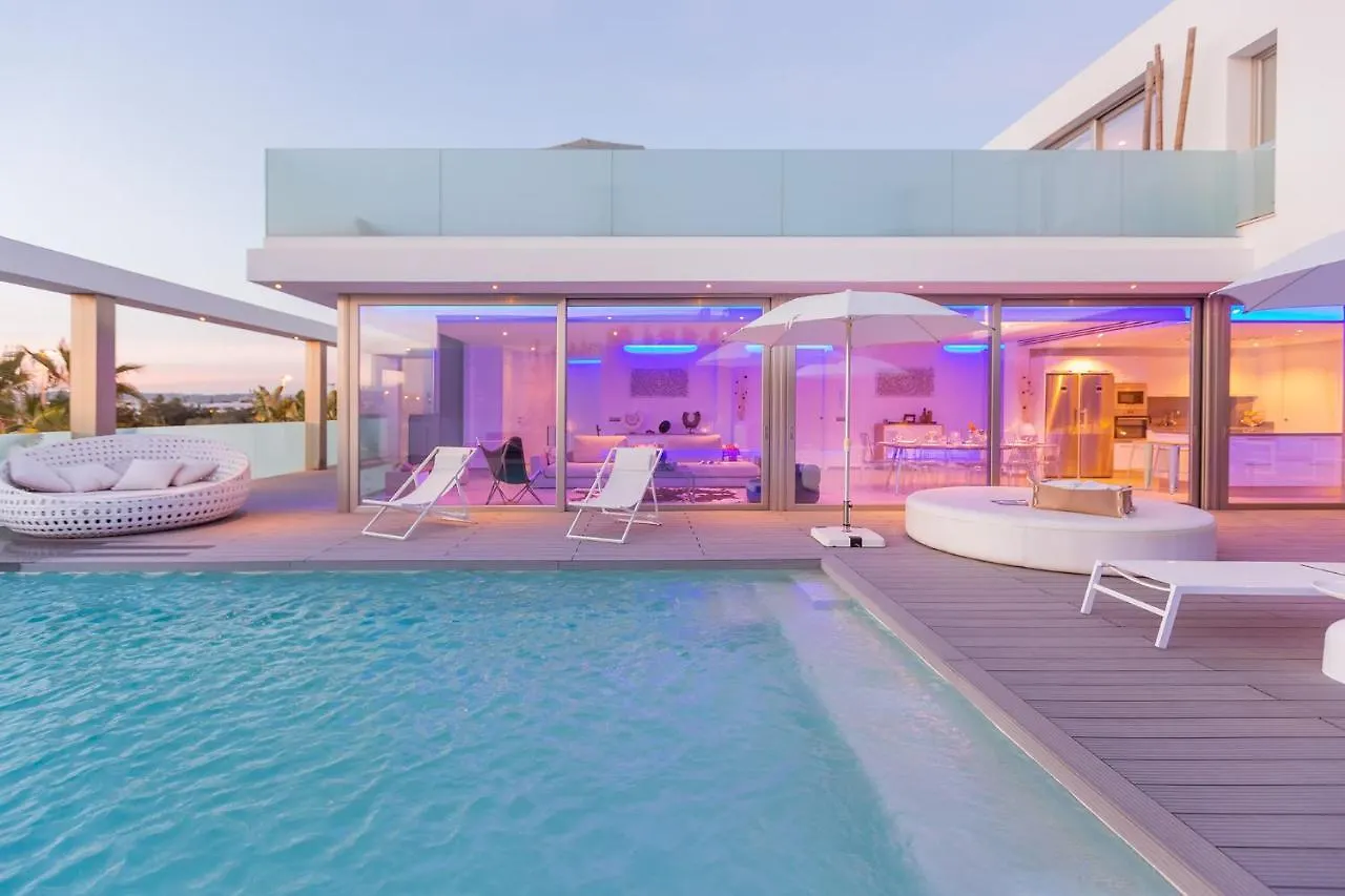Villa Cielo Talamanca  Spain